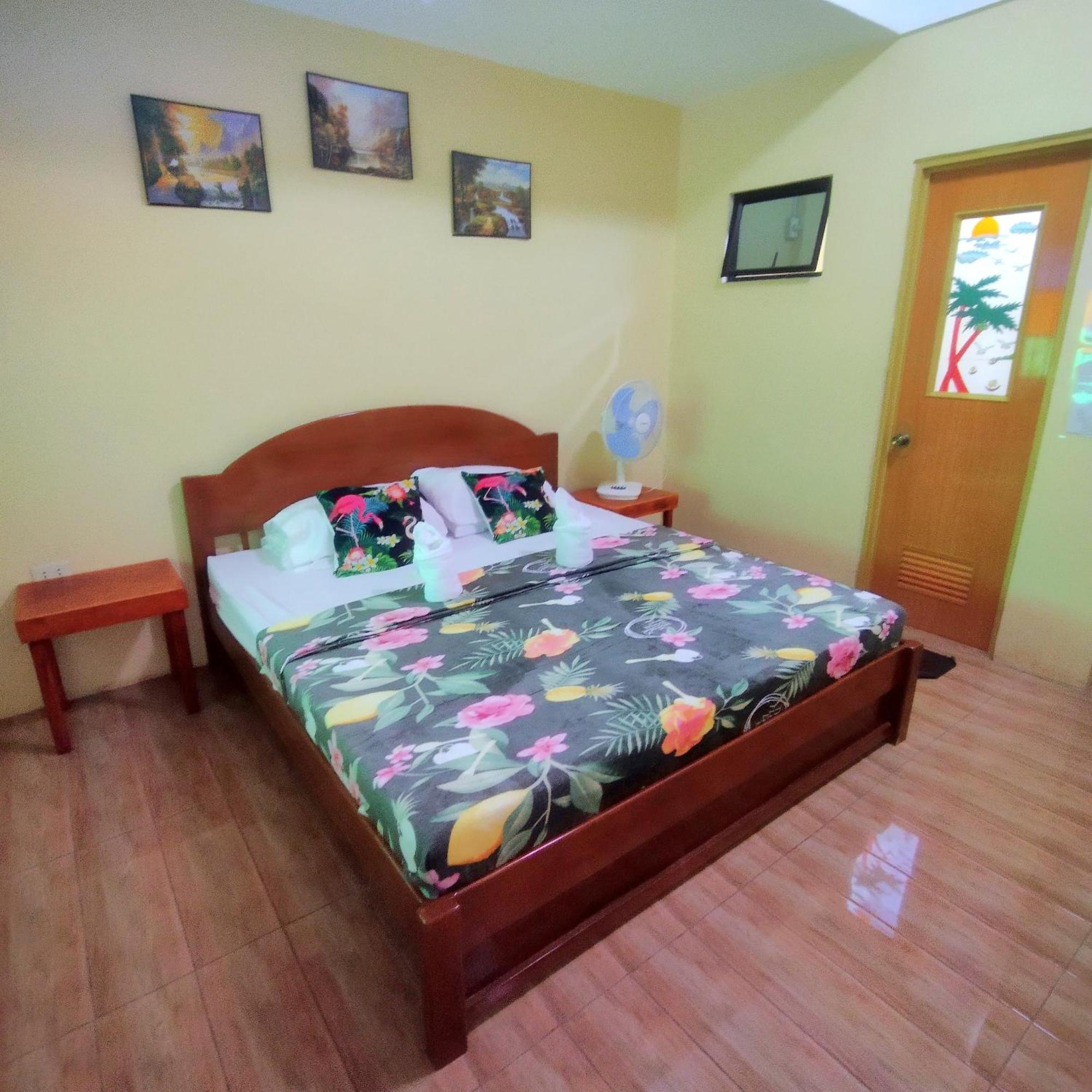 Pamujo Hostel Baclayon الغرفة الصورة
